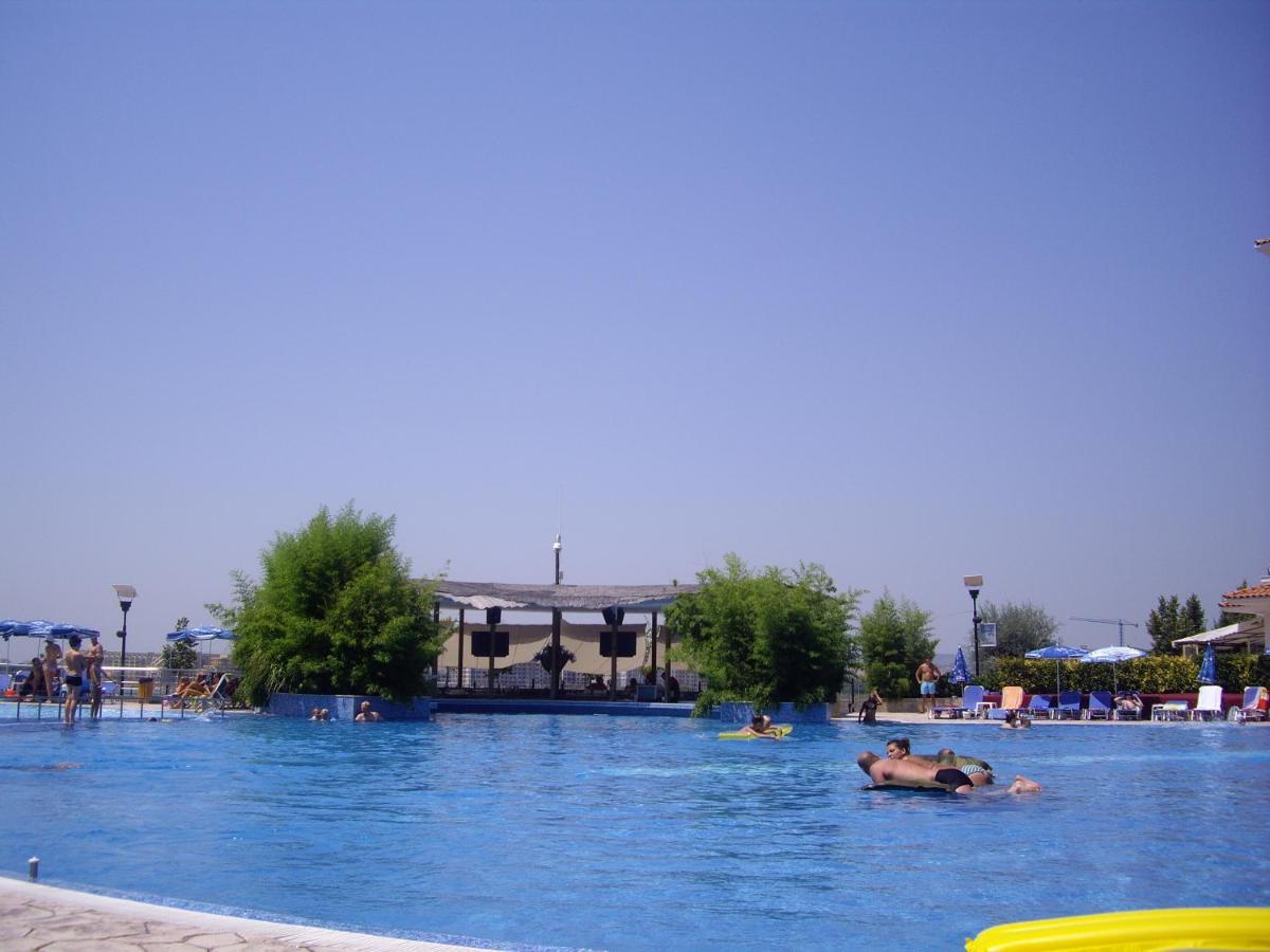Apartment Studio Deluxe Marina Cape 4 Stars Resort 33 5 Aheloy Dış mekan fotoğraf
