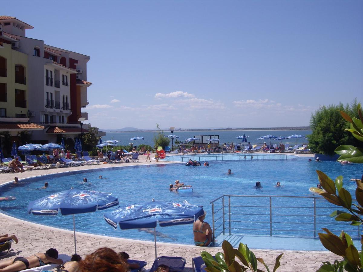 Apartment Studio Deluxe Marina Cape 4 Stars Resort 33 5 Aheloy Dış mekan fotoğraf